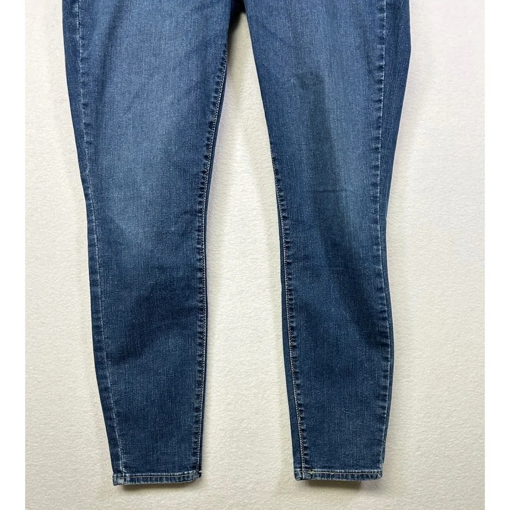 Levi Strauss Signature Gold Pull On Skinny Jeans Women Blue Wash Stretch 30/30‎